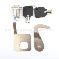 Trunk lock compatible with older trunk locks13Gliding Road King 93-Harley Pinball Compatible Motorcy