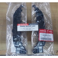 Civic FD front bumper bracket / bracket