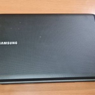 二手 Samsung手提電腦(有DVD碟機)