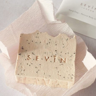 英國製 SEVIN LONDON 仿岩手工 珊磨砂皂 柑橘雪松