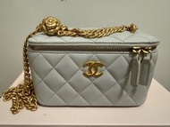 Chanel vanity case 23s 灰藍色 山茶花調節扣