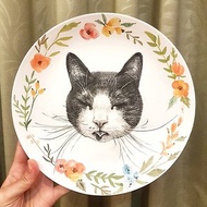 【客製化禮物】InjoyPet 寵物手繪陶瓷盤(素描+花邊) 8吋圓盤