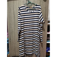 PRELOVED - T Shirt Muslimah Aqeela Size XL - Stripes White, Black & Brown