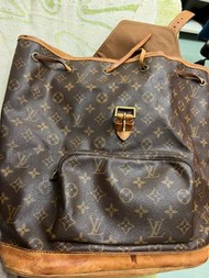 Lv 背囊