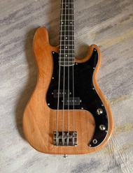 Squier Precision Bass 電貝斯 原木色