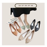 Women Slip-Ons Ladies Flat Jelly Shoes Office Shoes / Kasut Sarung Perempuan Tertutup Jenis Getah