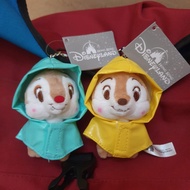 Disney雨衣松鼠小熊維尼米奇米妮唐老鴨小飛象公仔鎖匙扣吊飾掛飾玩具香港迪士尼樂園購入Hong Kong Disneyland Raincoat Winnie the Pooh Mickey Min