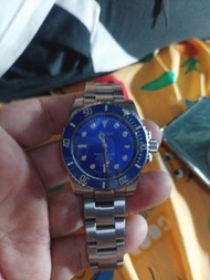 Invicta 藍色錶盤手錶