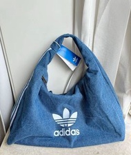 【現貨】Adidas阿迪達斯牛仔雲朵包 大容量單肩包 可手提+可拆卸零錢包 灰/藍兩色 全新帶牌