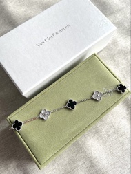 Brand new VCA bracelet | VCA panda 5 motif | 熊貓五花手鏈