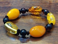 天然俄羅斯蜜蠟多寶手串,由不同年代的蜜蠟組成,老蜜蠟+金珀+血珀+茶珀