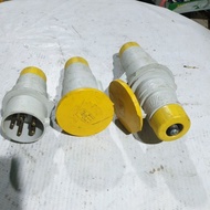 1-phase to 3-phase connector. Specializing in construction projects. Price for onebag.male+female.