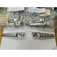 APRILIA REAR FOOTREST. LH AND RH Aprilia RS125