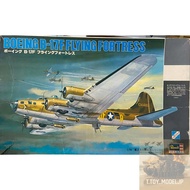 Revell 1/48 Boeing B-17 Flying Fortress World War Fighter Aircraft Model Assembled Bomber