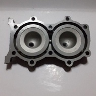 SUZUKI OUTBOARD 15HP CYLINDER HEAD 11110-93960