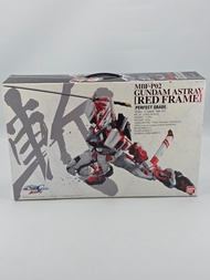 PG 紅迷惘 高達 模型 MBF-P02 Gundam Astray [ Red Frame ]