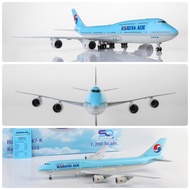 "RBF Out Of Print SQ Metal 1: 200 B747-8 L2053"