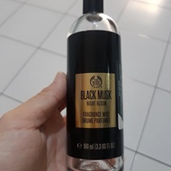 Botol kosong Parfume black musk night bloom The Body Shop
