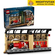 LEGO Harry Potter 76450 Book Nook: Hogwarts Express