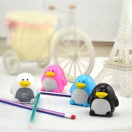 Deli pencil sharpener 0563, random color delivery