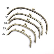 READY STOCK : Kiss Lock Frame Curved