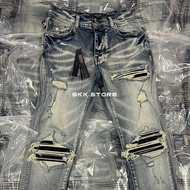Amiri v.2 กางเกงยีนส์เข่าดำ ภาพถ่ายจากสินค้าจริงรับประกันสินค้าตรงปก  แฟชั่นทรงเอ กางเกงยีนส์ผู้ชาย