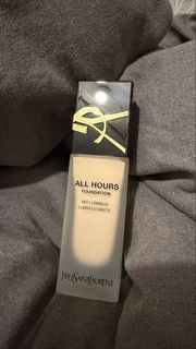 YSL 恆久粉底液 LC2色