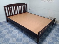 เตียงไม้ยางพาราล้วน หัวเตียงไม้ระแนงตั้งคาดแนวนอน รุ่น DINASTY-FU 3.5 , 5 และ 6 ฟุต
