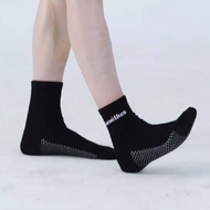 Tunellus石墨烯黑科技能量襪，男女皆適穿，抑菌除臭，吸濕排汗，洗滌後功能持續有效（四雙黑色款/組）_廠商直送