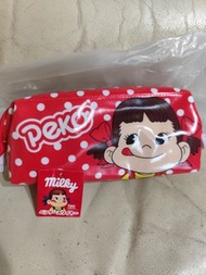 不二家牛奶妹筆袋