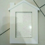 4"x6" white photo frame