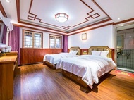 Xijiang Qianhu Miao Village Wanjia Ruqi Hotel