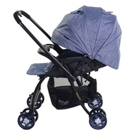 รถเข็นเด็ก Camera รุ่น Reva และ REVA AIR พกพาง่ายเบา นั่งสบาย เข็นได้ 2 ทิศทางโดยไม่ต้องยกเบาะ