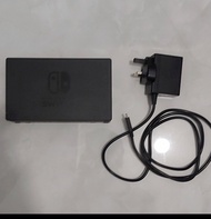 Switch dock 原裝底座加三腳火牛 插座