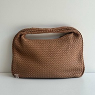 99新🆕 Bottega Veneta BV 奶茶色編織Hobo包