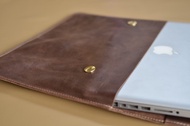 Casing Laptop Apple Macbook Pro 13” Kulit Asli
