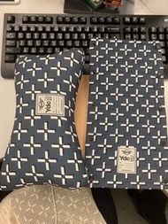 MINI ELECTRIC DESIGNER EDITION X YDC 2022 特別版紀念汽車頭枕及安全帶護墊 mini cooper car seat belt cover pad & Head