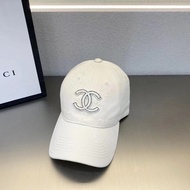 2025 Light Luxury Fashion Cap Baseball Cap
