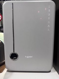 喜臨 HN-04L UV消毒烘乾機 | 三合一UV紫外線消毒烘乾機