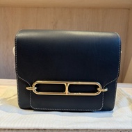 甜售HERMES愛馬仕ROULIS 23 豬鼻子方形斜背包 黑灰+淡金釦 x刻