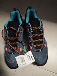 Adidas TERREX AX3 戶外登山鞋
