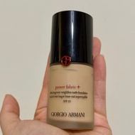 Giorgio Armani Power Fabric + Foundation #2 粉底液