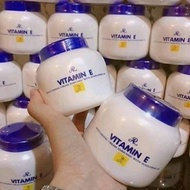 Vitamin E Thai Cream With Green Cap 200g