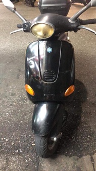 偉士牌 ET8 vespa