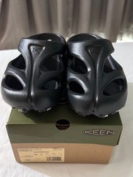 KEEN SHANTI 男士涼鞋 黑色