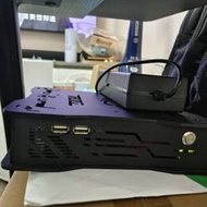 迷你电腦主机，195x195x45mm i5 3317u, 4G ddr3 64G ssd 連火牛