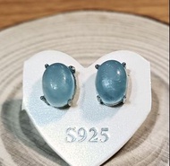 ［呼嚕貓］7.9mm天然蛋面冰種魔鬼海藍寶耳釘(#1663)