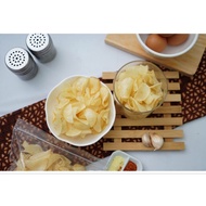 Natural Cassava Chips 250gr/savory Cassava Chips/ Crispy Cassava Chips Serving