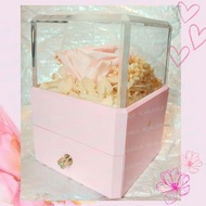 粉嫩可愛浪漫 LED燈 粉紅 永生花 玫瑰 花束 珠寶戒指耳環首飾盒 連包裝盒及紙袋 聖誕 新年 情人節 求婚 結婚 婚禮 生日 鑽戒 耳環 頸鏈 手鏈