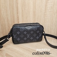 [品況優❣️] LV黑灰老花拉鏈斜背相機包